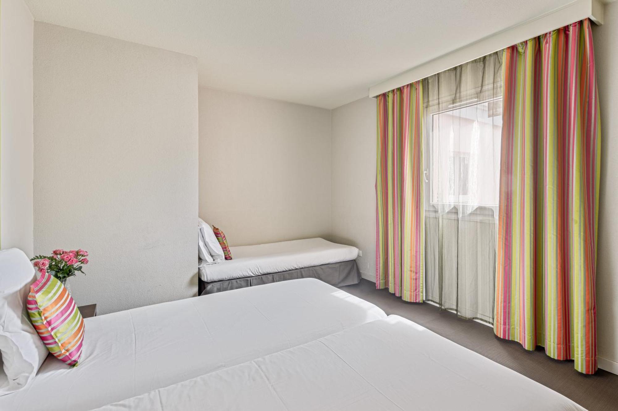 דראגיניאן Hotel Provence מראה חיצוני תמונה