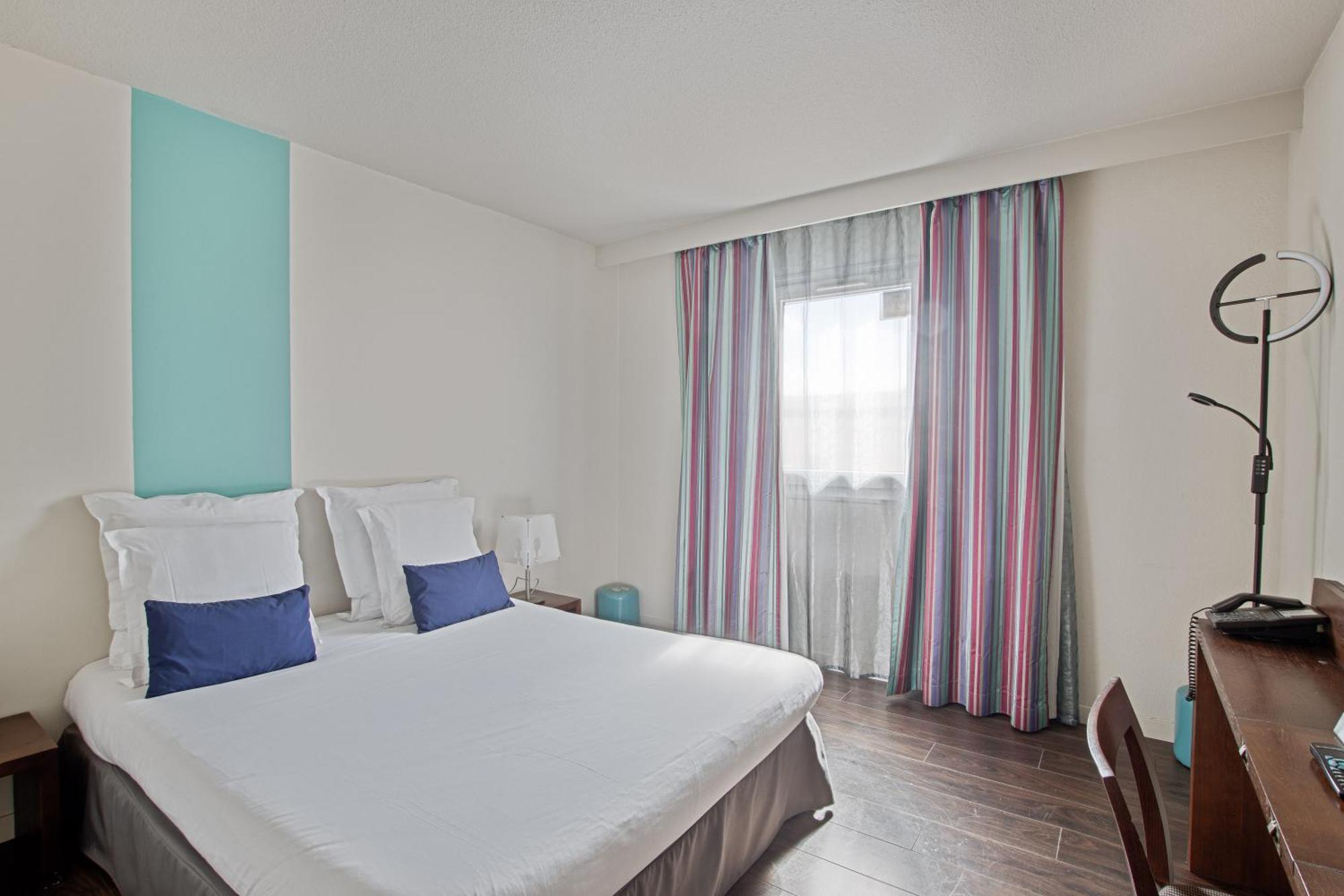 דראגיניאן Hotel Provence מראה חיצוני תמונה